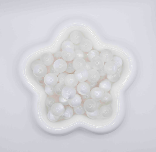 Cateye 16mm Beads - White