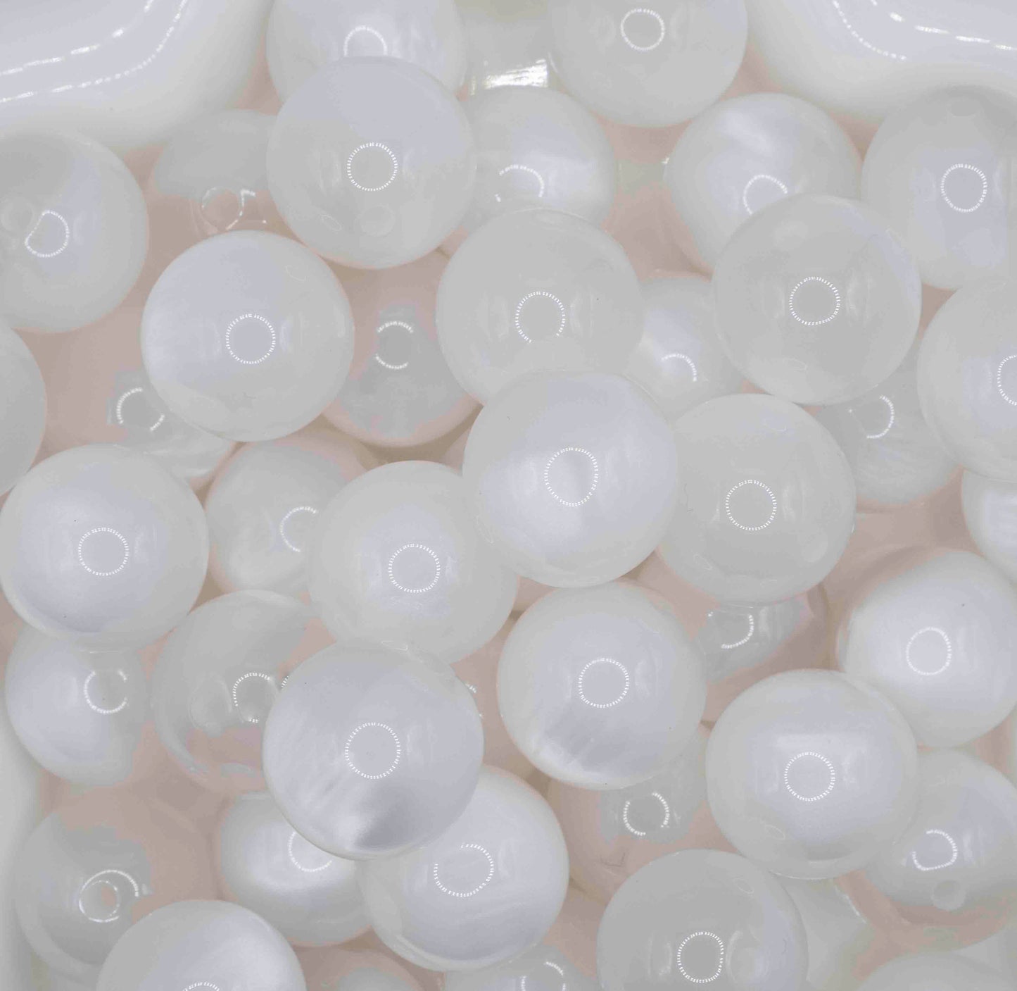 Cateye 16mm Beads - White